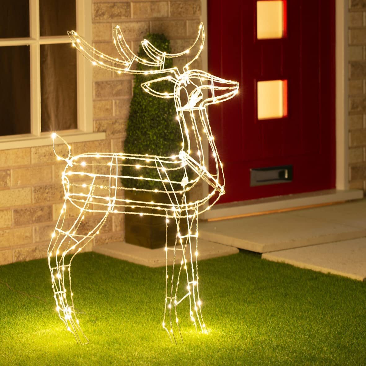 Warm White LED Reindeer – 115cm