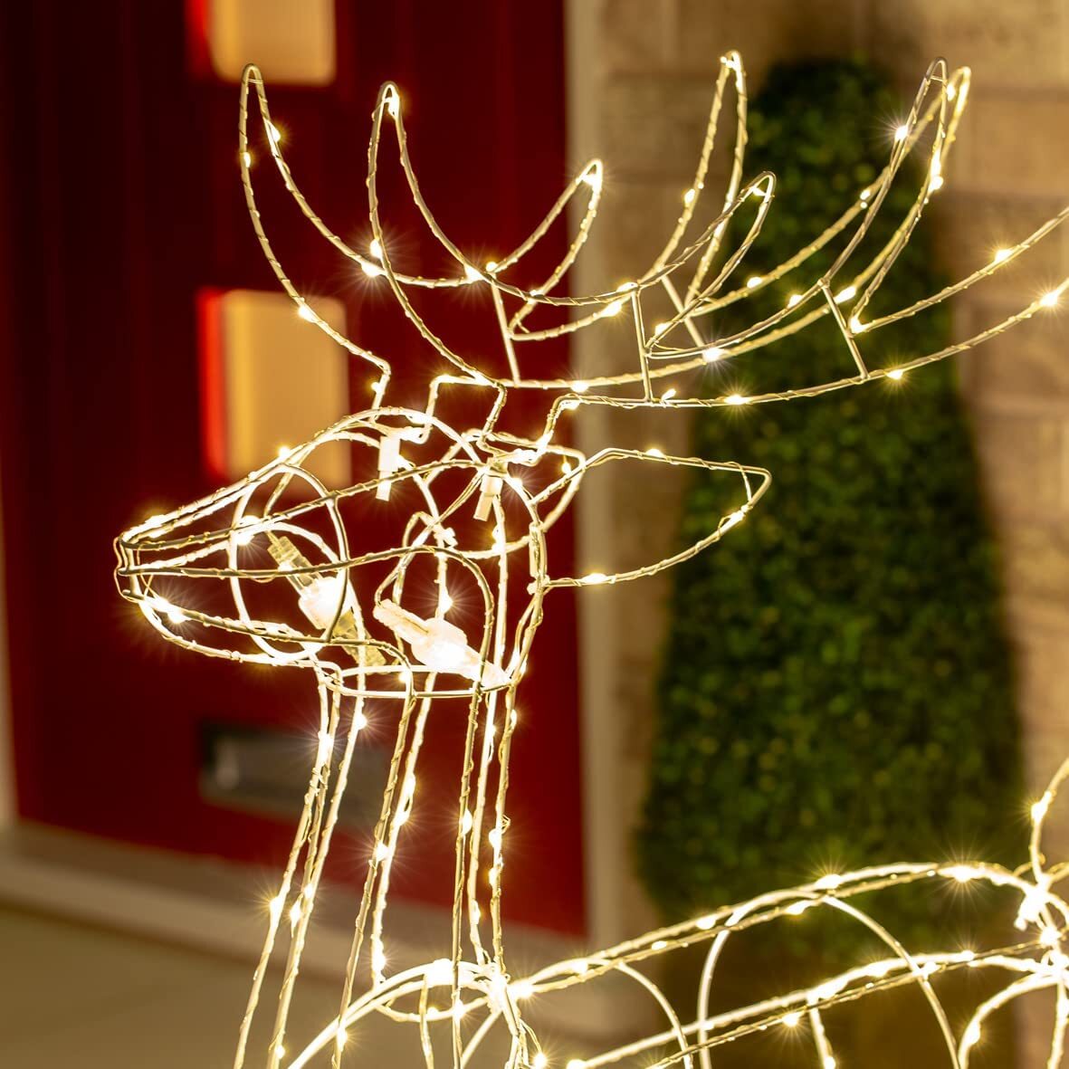 Warm White LED Reindeer – 115cm