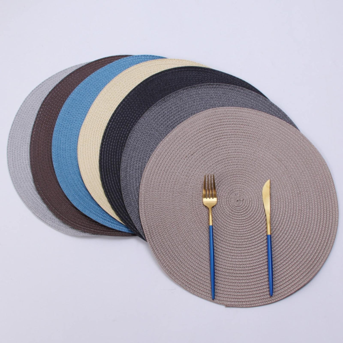 4 Pieces Hand‑Woven Spiral Table Insulation Mats, Round Non‑Slip Dining Table Placemats, Brown, 38 cm