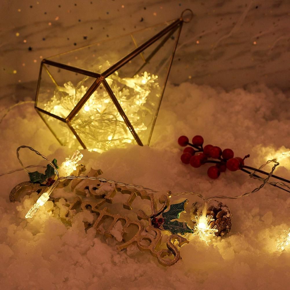 Snowflake String Lights – 3m | 20 Warm White LEDs