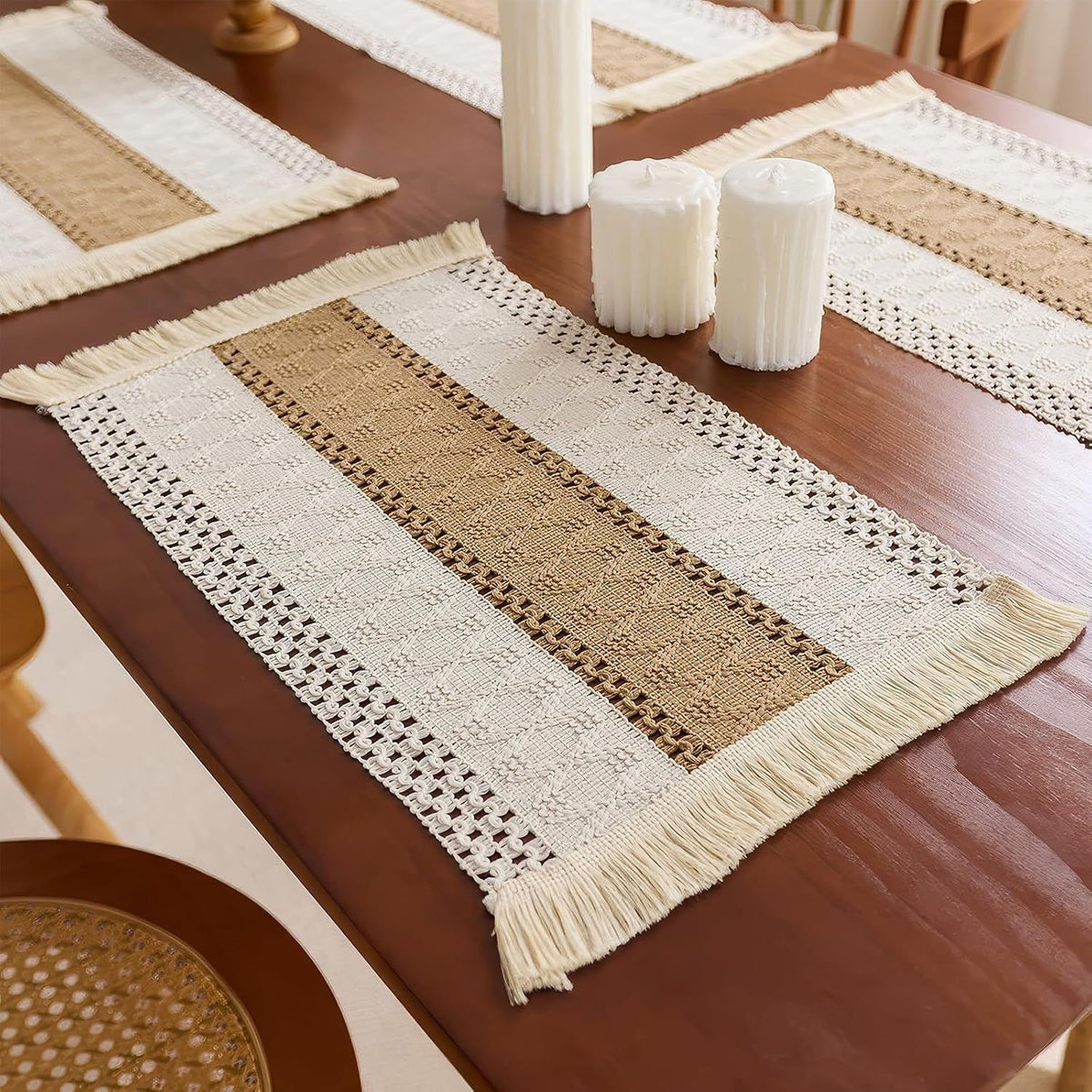 A set of 4-piece washable cotton farmhouse table mat, woven dining table decoration for home decor,Heat-Resistant Rustic Natural Rectangular Mats,30*40