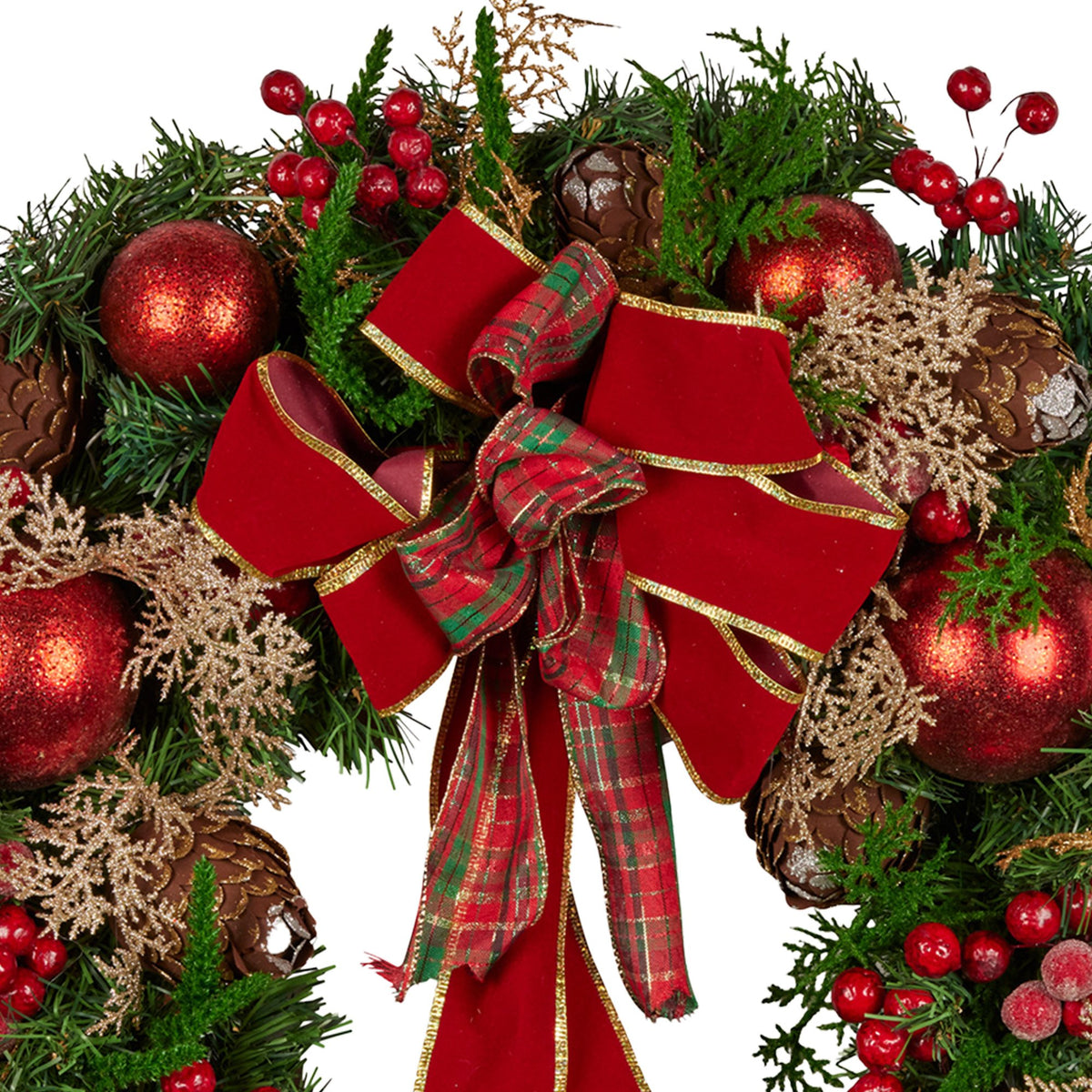 Pre-Decorated Christmas Wreath – 56cm | Red Berries & Pine Cones