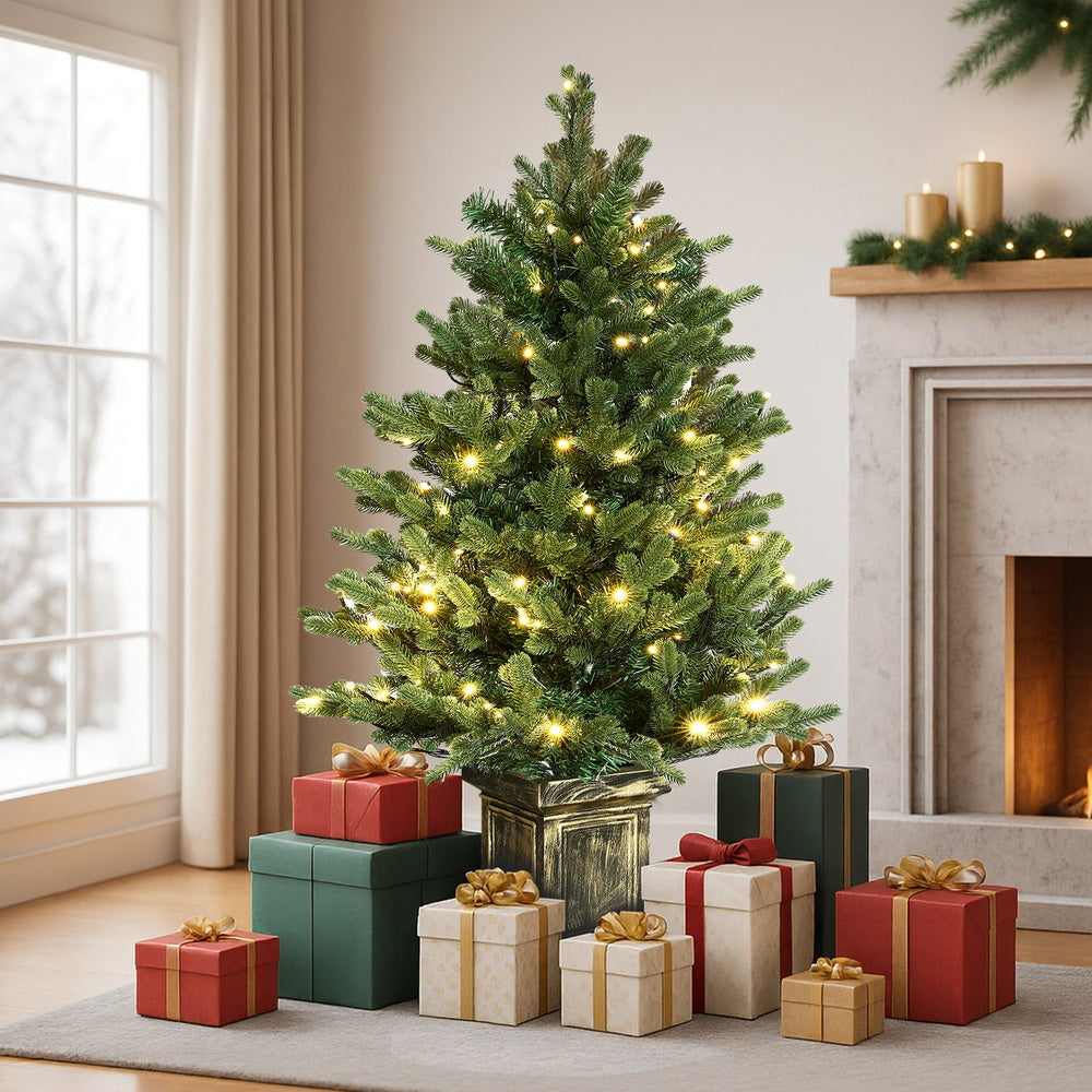 1.2m Pre-Lit Potted Christmas Tree – 8 Light Modes